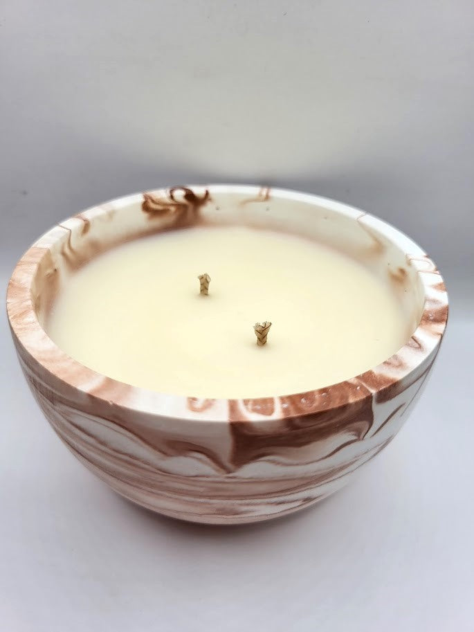 #Carnation Porcelain Candle