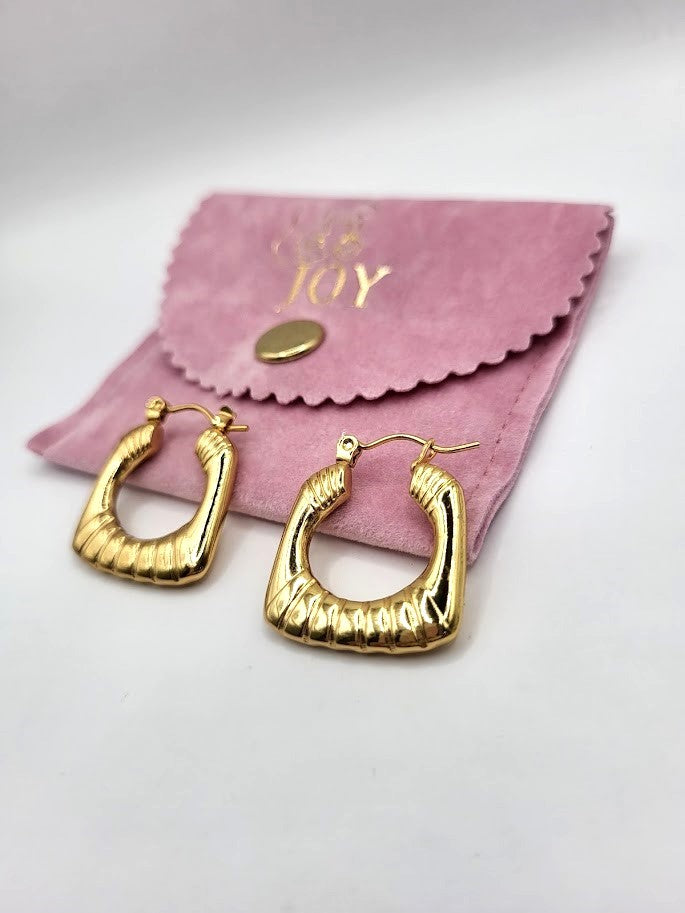 #Elara Earrings