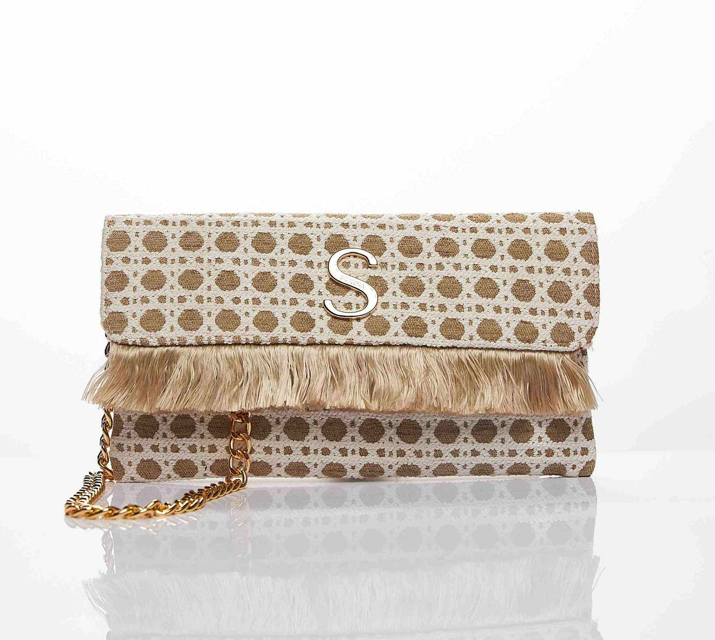 Panarea harites clutch