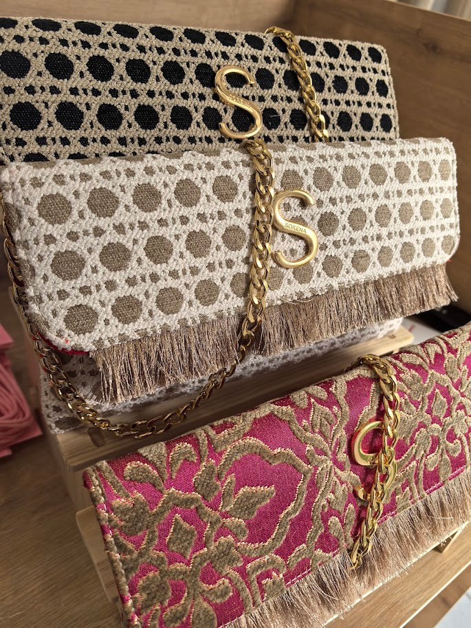 Panarea harites clutch