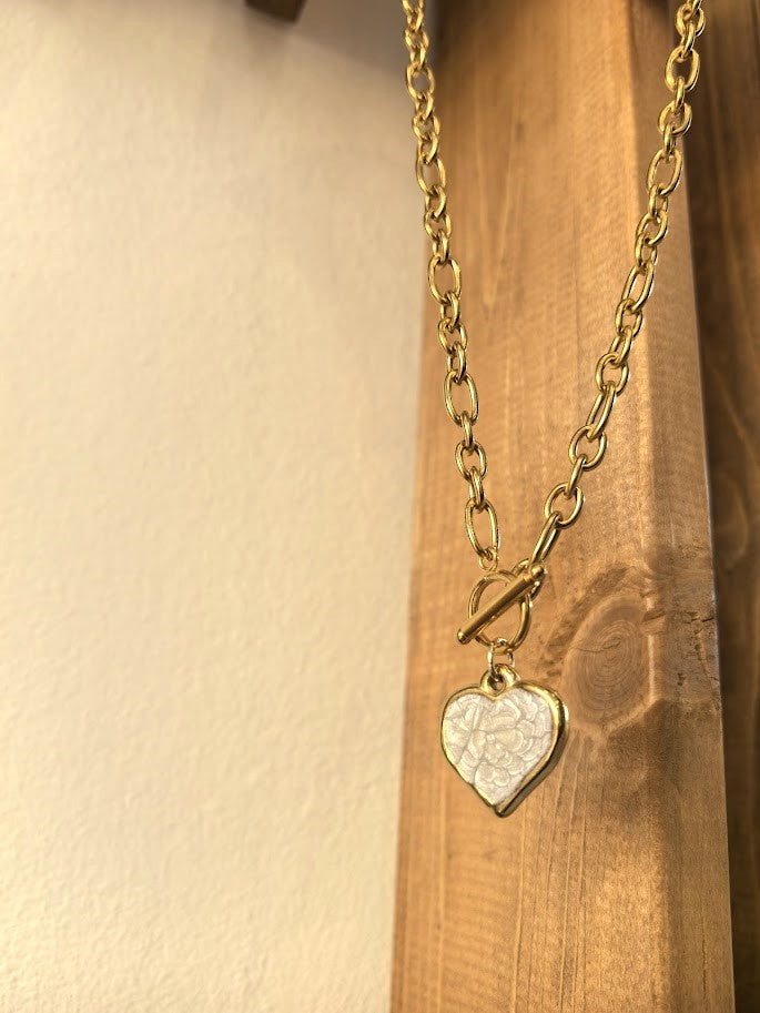 #PearlBond Necklace