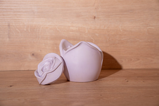 #Mono Rosa Candle