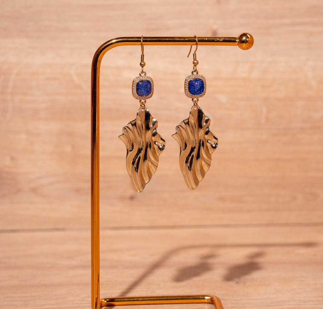 #Blue Wave Elegance