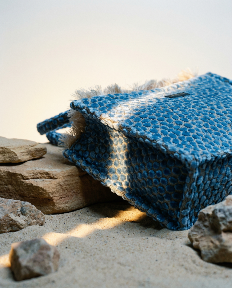 Cyclades medium tote bag