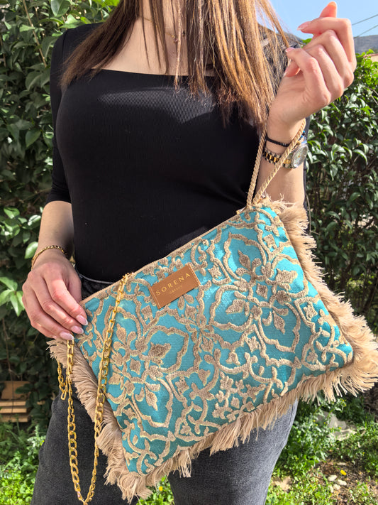 Akrogiali juicy clutch