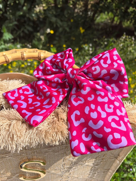 #Wild Pop Bow