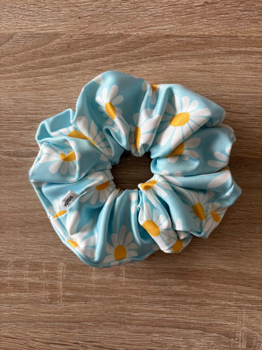#Daisy dream scrunchie