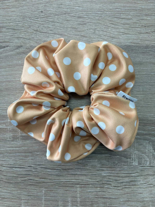 #White dots scrunchie