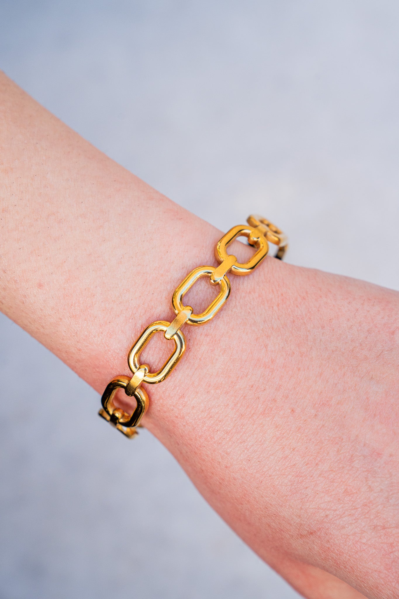 Solid Chain Bracelet